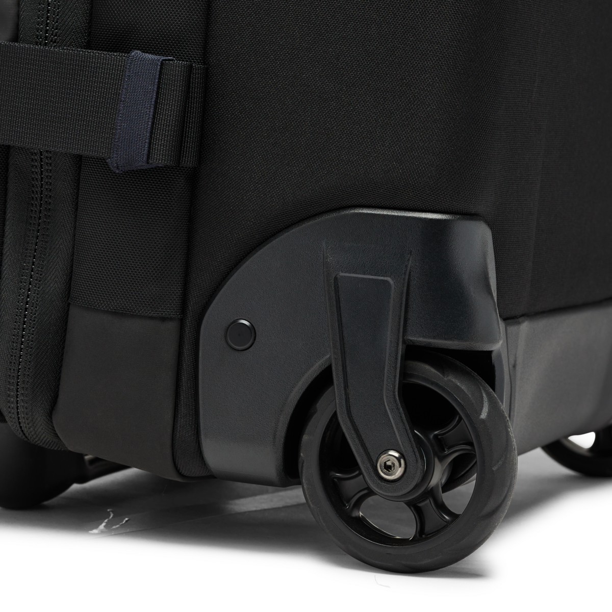 Allpa 38L Roller Bag - Black - US 5206