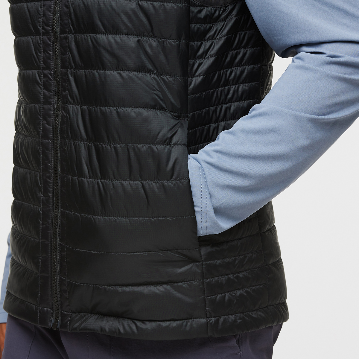 Capa Insulated Vest - Men's - Black - US 5946