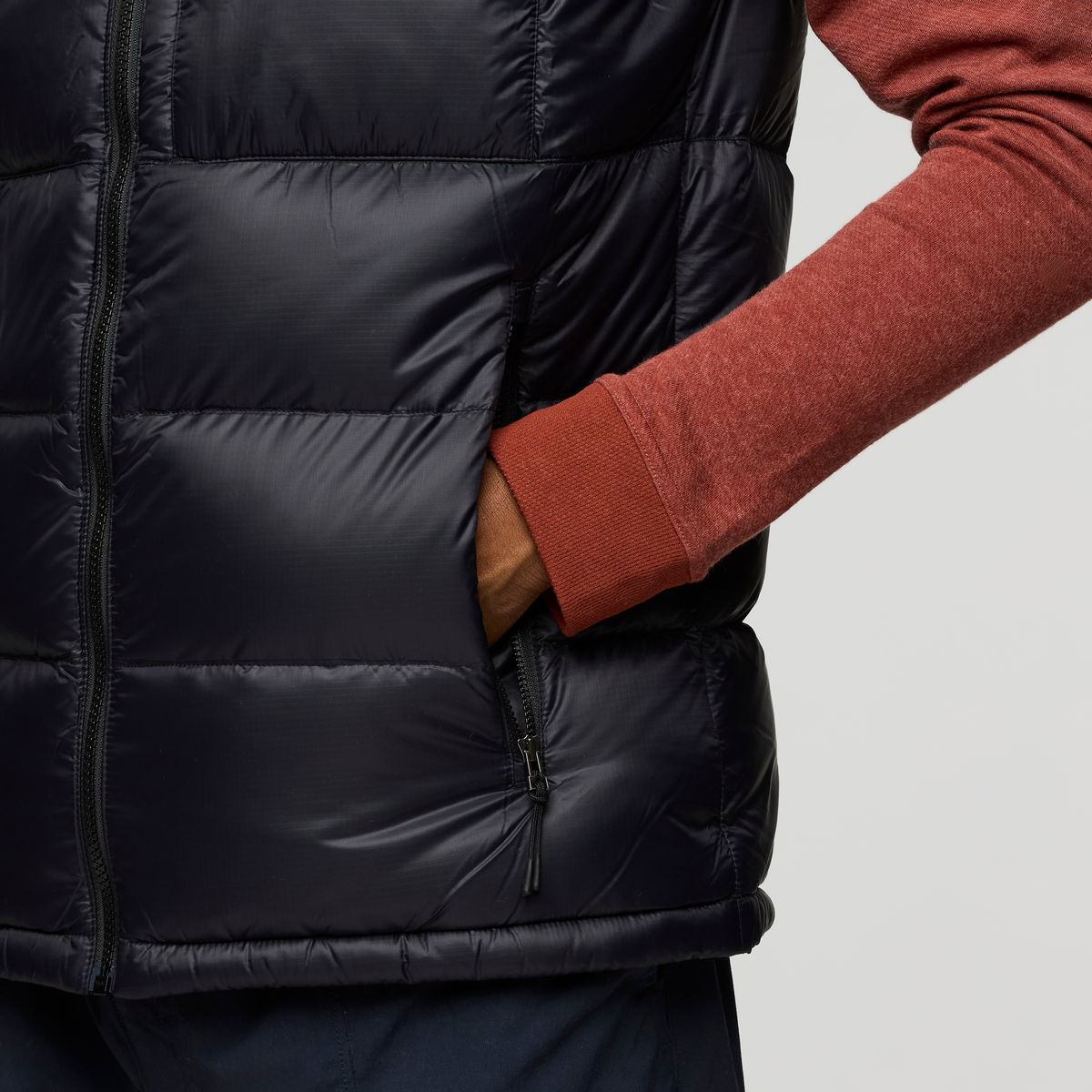 Fuego Max Down Vest - Men's - Cotopaxi Black - US 6001