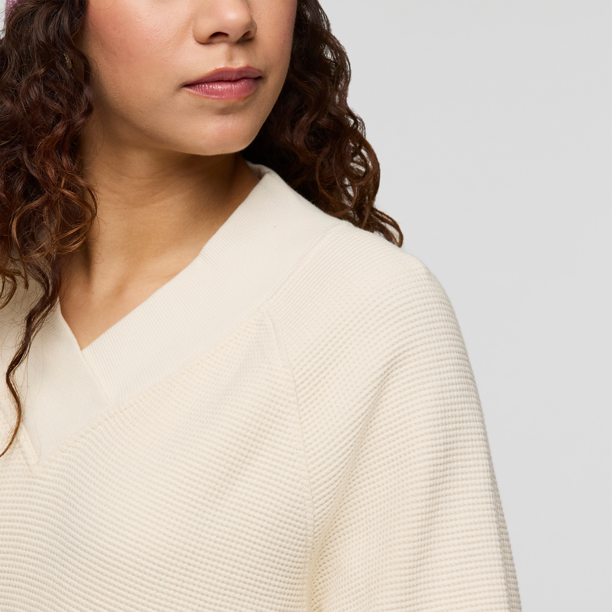 Atajo Long-Sleeve Waffle V-Neck - Women's - Cream - US 4975