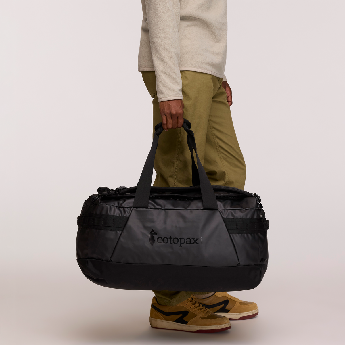 Allpa Getaway 55L Duffel - Cotopaxi Black - US 8360