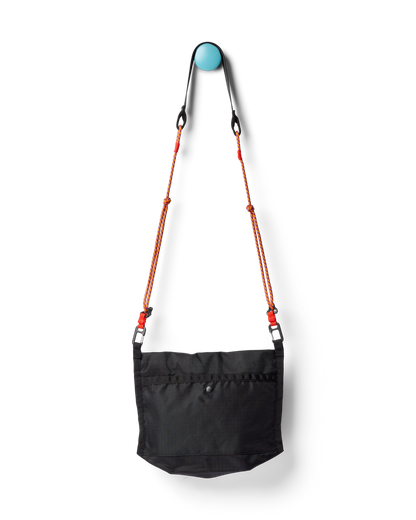 Lista 2L Lightweight Crossbody Bag - Cada Día - Black - US 8250
