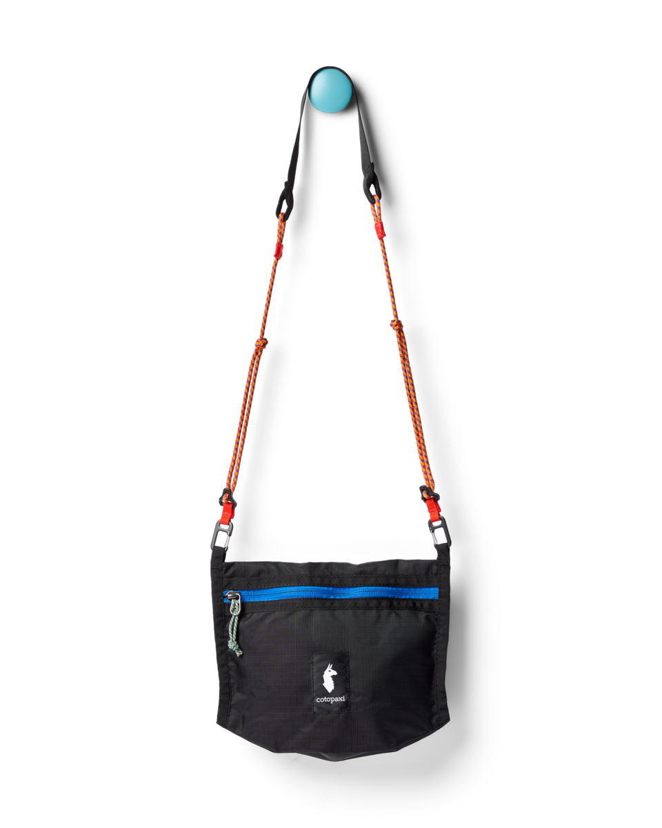 Lista 2L Lightweight Crossbody Bag - Cada Día - Black - US 8250