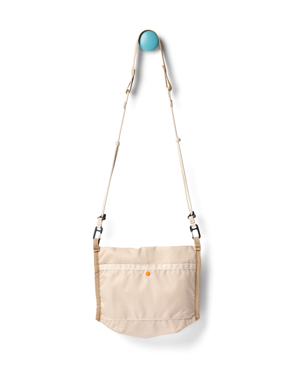 Lista 2L Lightweight Crossbody Bag - Cada Día - Cream - US 5144