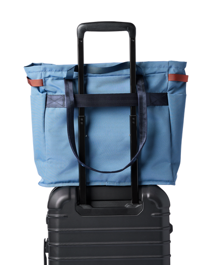 Mente 22L Tote - Fjord - US 3488