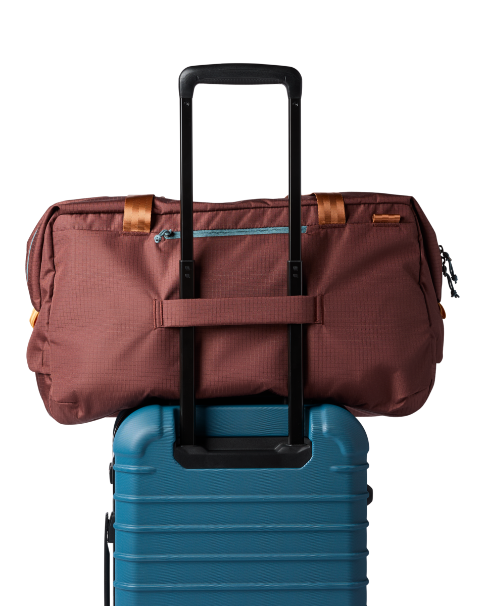 Viaje 45L Travel Duffel - Sepia - US 3480