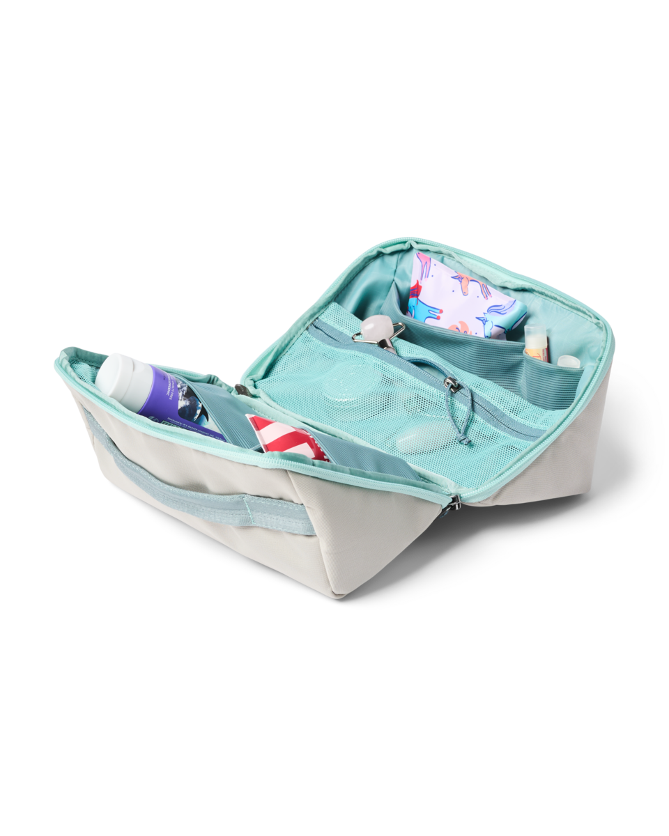 Viaje Toiletry Kit - Cada Día - Mineral - US 7823