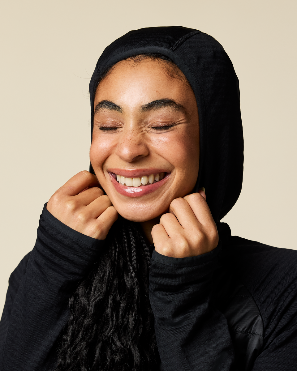 Capa Hybrid Insulated Hooded Jacket - Women's - Cotopaxi Black - US 8290