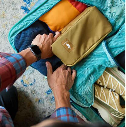 Viaje Toiletry Kit - Cada Día - Bronze - US 6041
