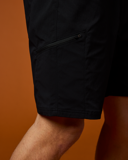 Coraje Tech Short - Men's - Black - US 2138