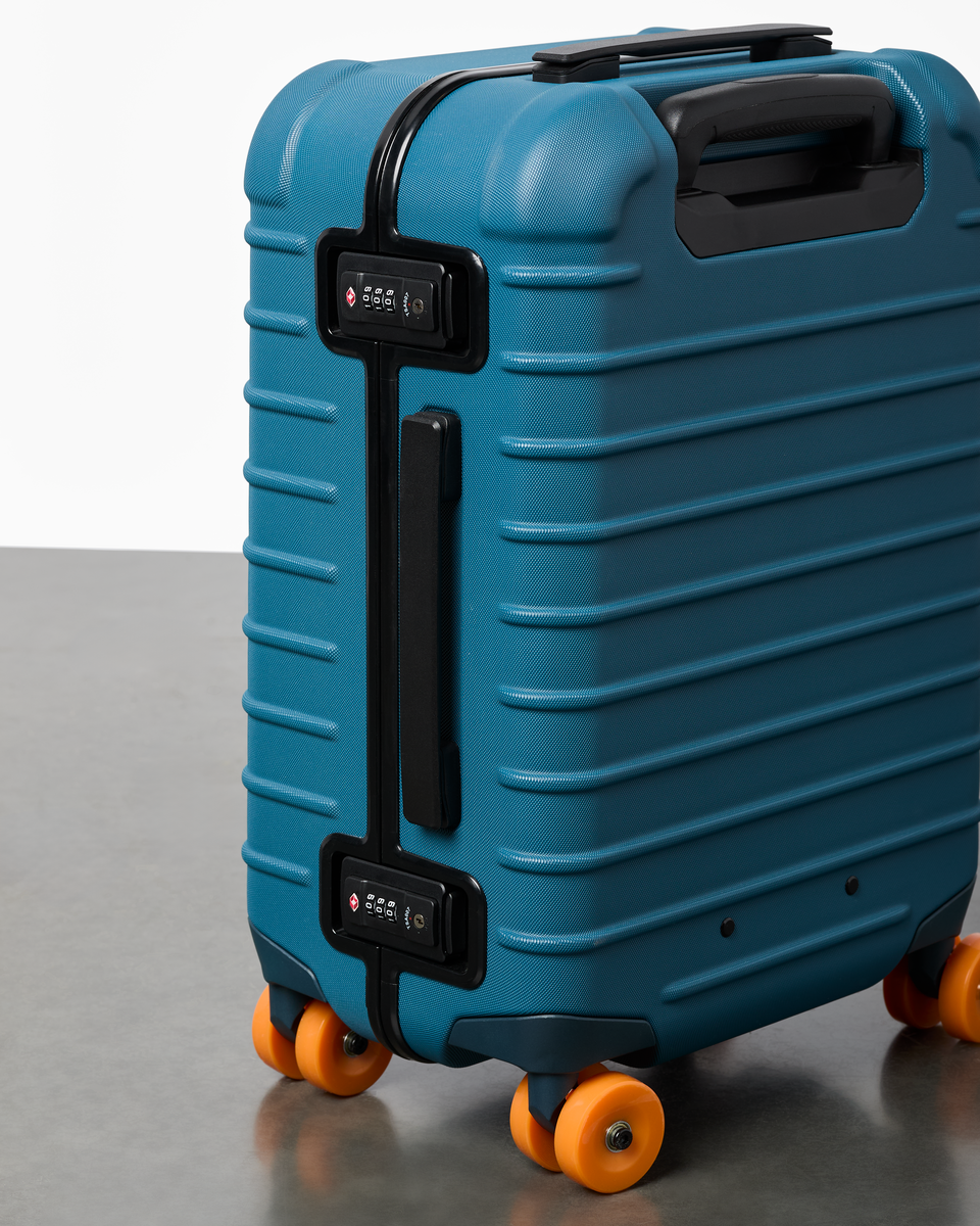 Coraza Suitcase - Carry On - Blue Spruce - US 3549