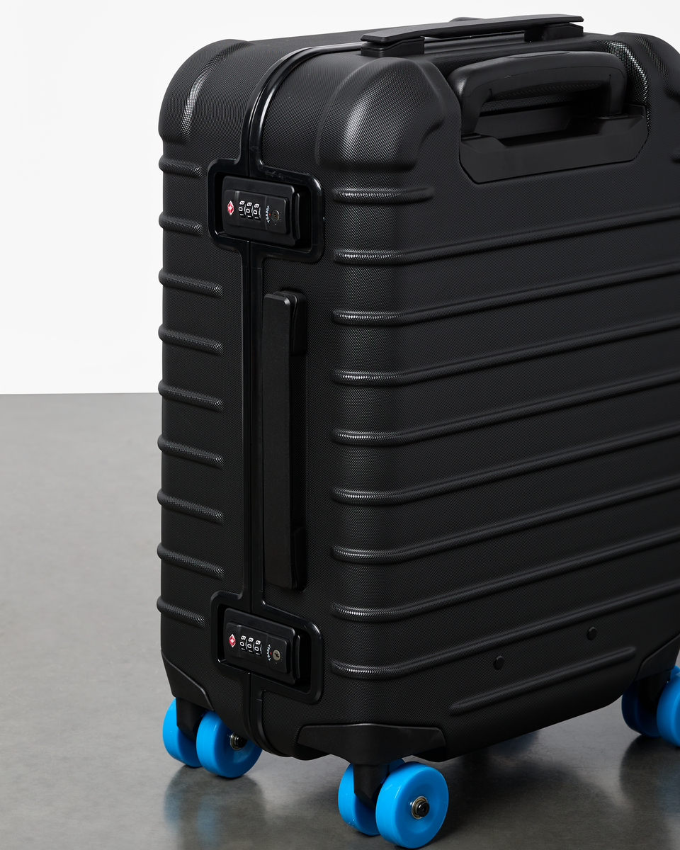 Coraza Suitcase - Carry On - Cotopaxi Black - US 8831