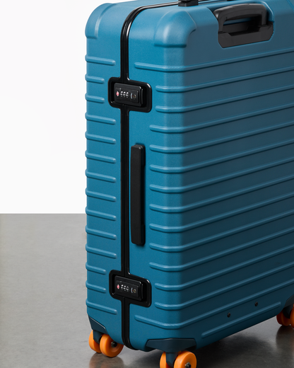 Coraza Suitcase - Medium Checked - Blue Spruce - US 3594