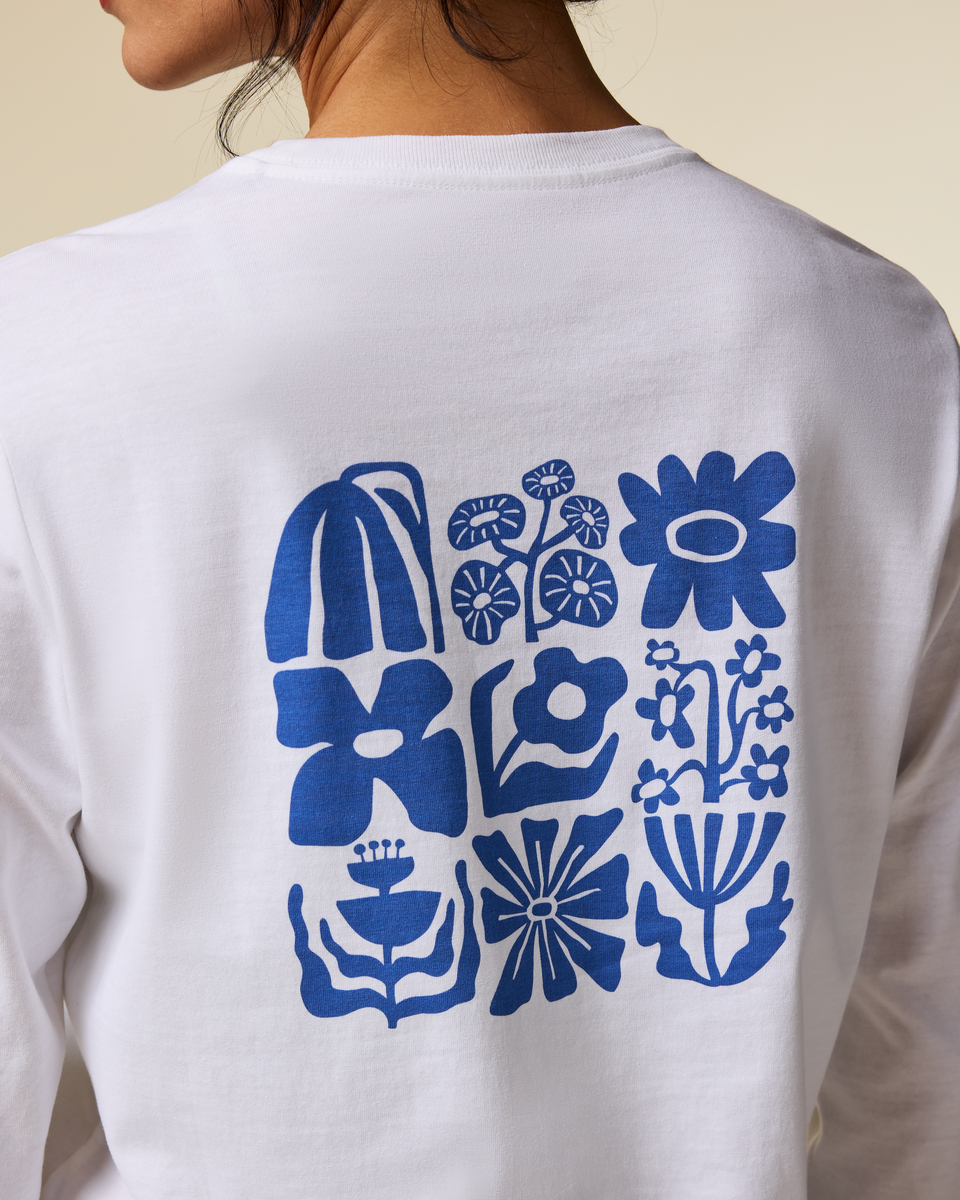 Flower Patch Long-Sleeve T-Shirt - Women's - White - US 6543